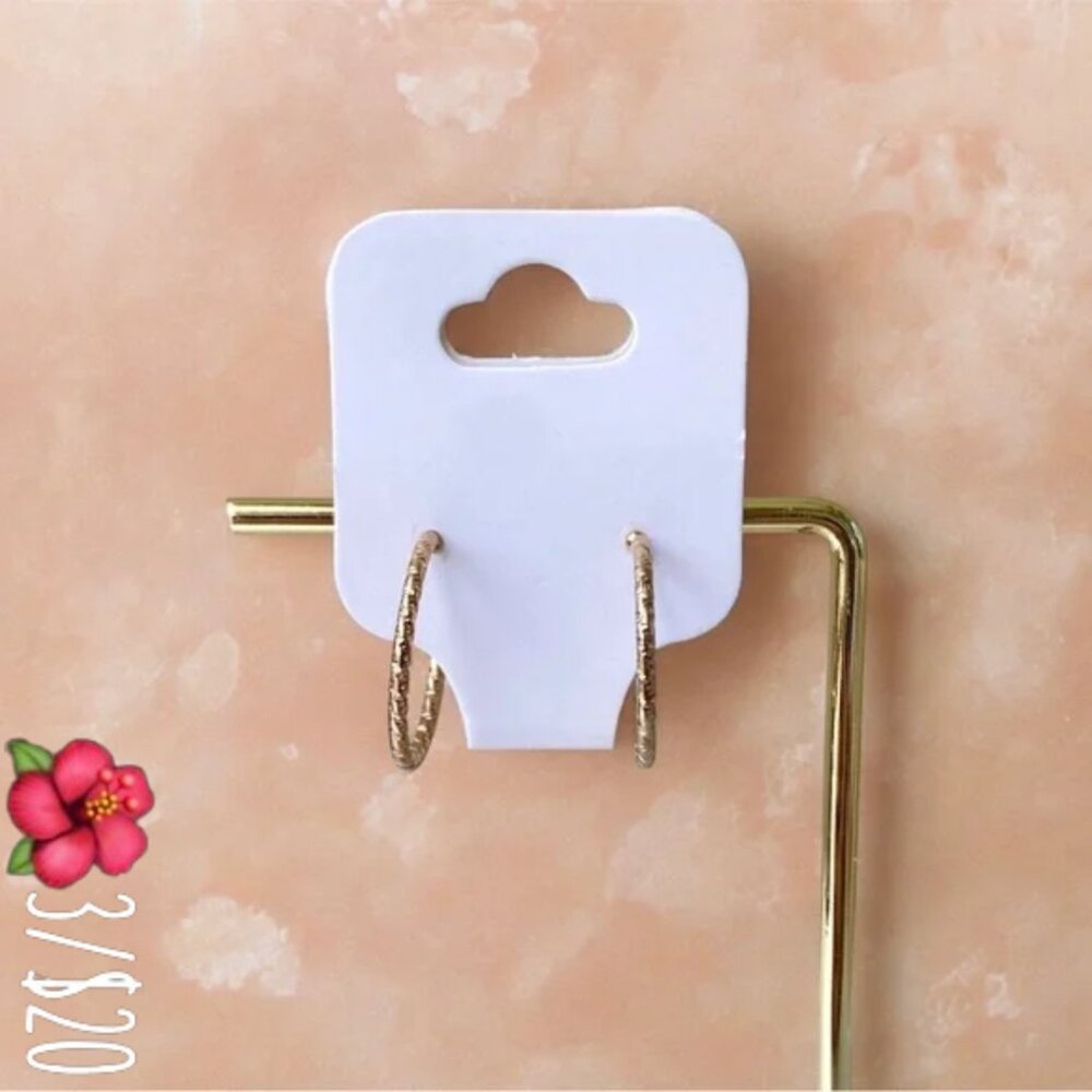Gold Hoop Earrings Twisted Hammered Gold Hoops NWOT! 🌺3/$20